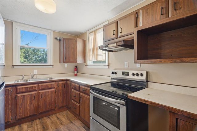 15 Division STREET, Crafton, PA 15205