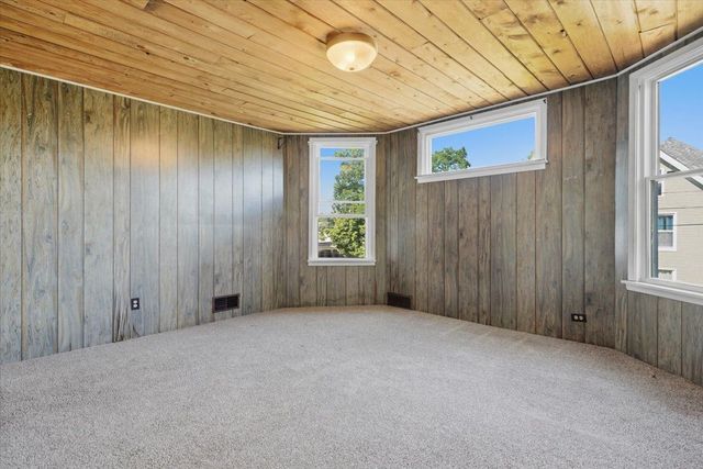 15 Division STREET, Crafton, PA 15205