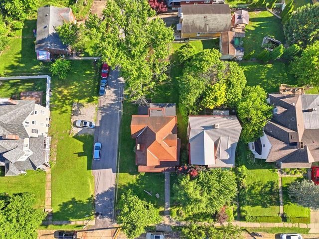 15 Division STREET, Crafton, PA 15205