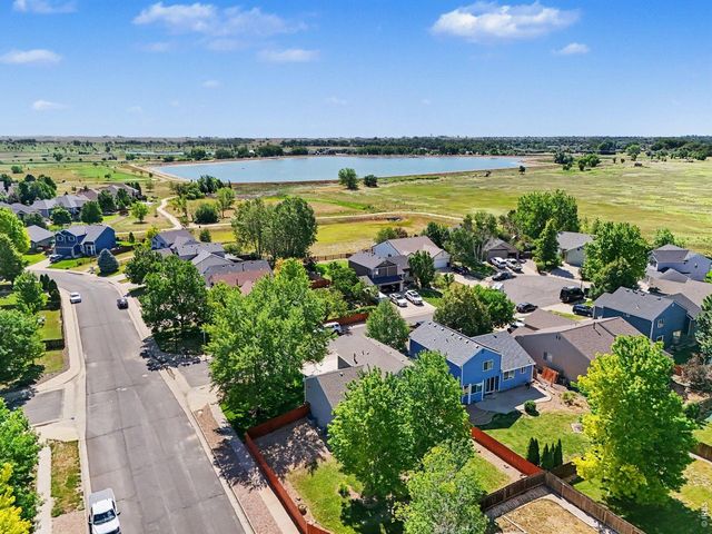 5399 Wolf Ct, Longmont, CO 80504