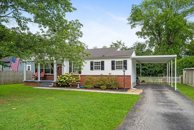 208 Gracie Avenue, Fort Oglethorpe, GA 30742