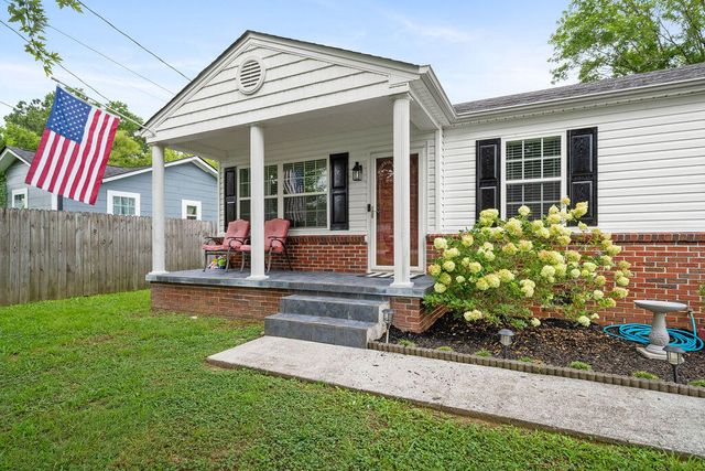 208 Gracie Avenue, Fort Oglethorpe, GA 30742