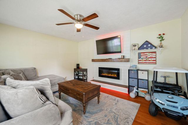208 Gracie Avenue, Fort Oglethorpe, GA 30742
