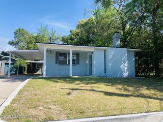 5133 PALMER Avenue, Jacksonville, FL 32210
