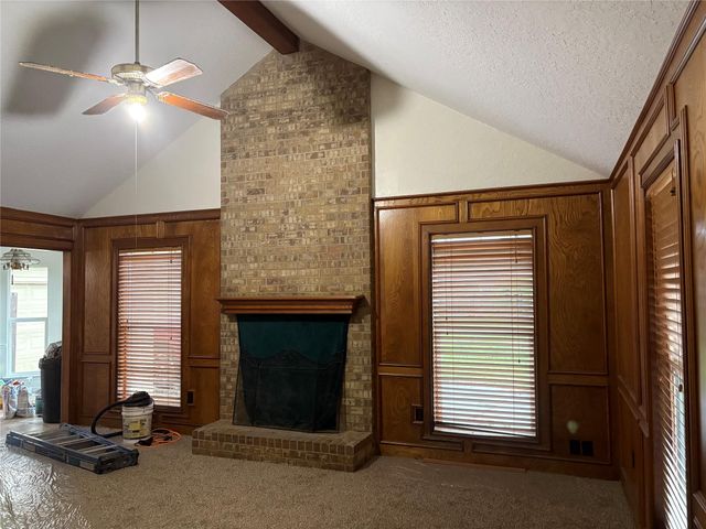 505 Huckleberry Drive, Lake Jackson, TX 77566