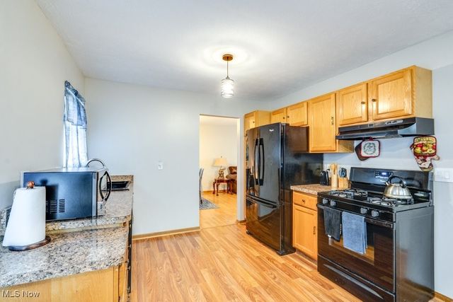 23707 Vera Street, Warrensville Heights, OH 44128