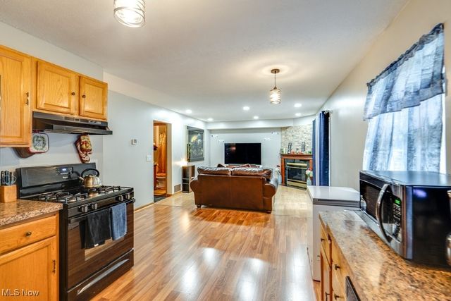 23707 Vera Street, Warrensville Heights, OH 44128