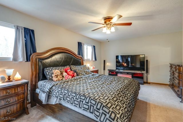 23707 Vera Street, Warrensville Heights, OH 44128