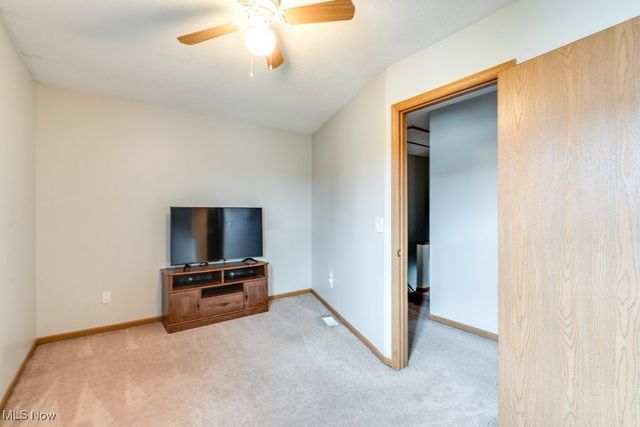 23707 Vera Street, Warrensville Heights, OH 44128