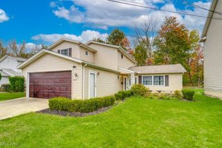 23707 Vera Street, Warrensville Heights, OH 44128