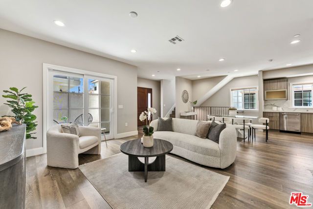 413 California Street A, Arcadia, CA 91006