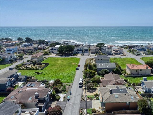 347 Ivar Street, Cambria, CA 93428