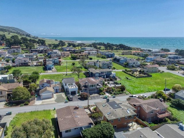 347 Ivar Street, Cambria, CA 93428