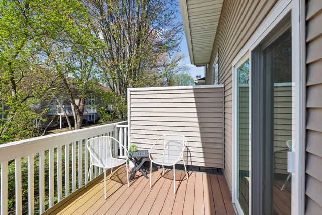 3244 Old Highway 8, Saint Anthony, MN 55418