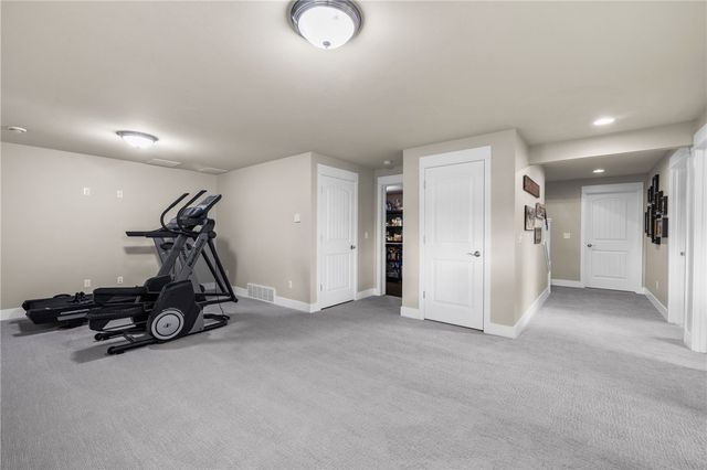 2720 Hummingbird WAY, Billings, MT 59105