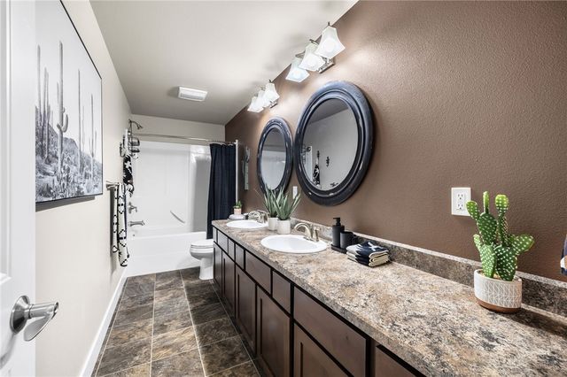 2720 Hummingbird WAY, Billings, MT 59105