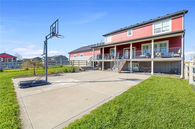 2720 Hummingbird WAY, Billings, MT 59105