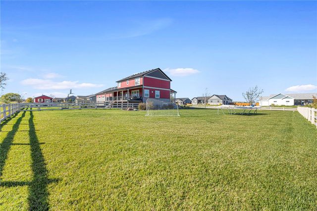 2720 Hummingbird WAY, Billings, MT 59105