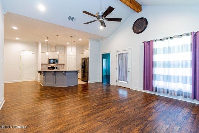 206 Safe Haven Drive, Carencro, LA 70520