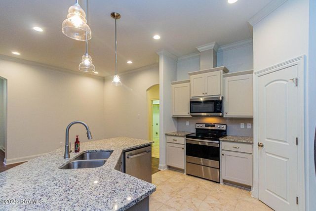 206 Safe Haven Drive, Carencro, LA 70520
