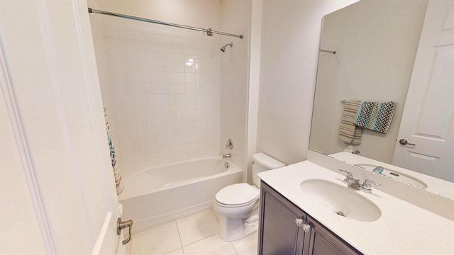 9828 SW Trumpet Tree Circle, Port St. Lucie, FL 34987