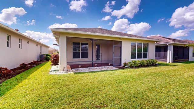 9828 SW Trumpet Tree Circle, Port St. Lucie, FL 34987