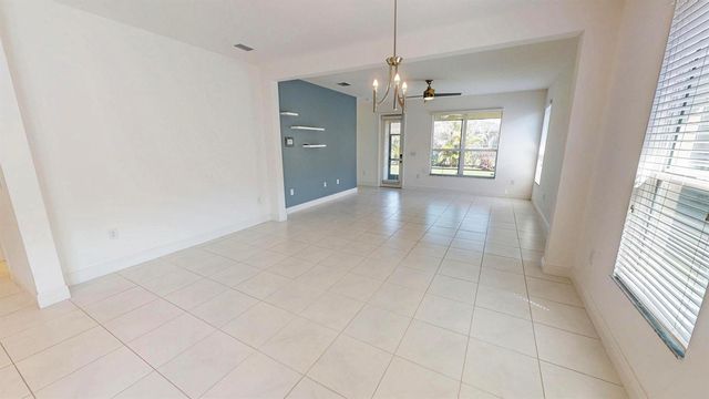 9828 SW Trumpet Tree Circle, Port St. Lucie, FL 34987