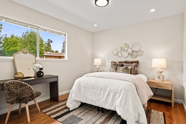 689 Bayport Avenue, San Carlos, CA 94070