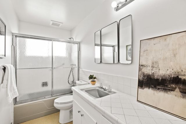 689 Bayport Avenue, San Carlos, CA 94070