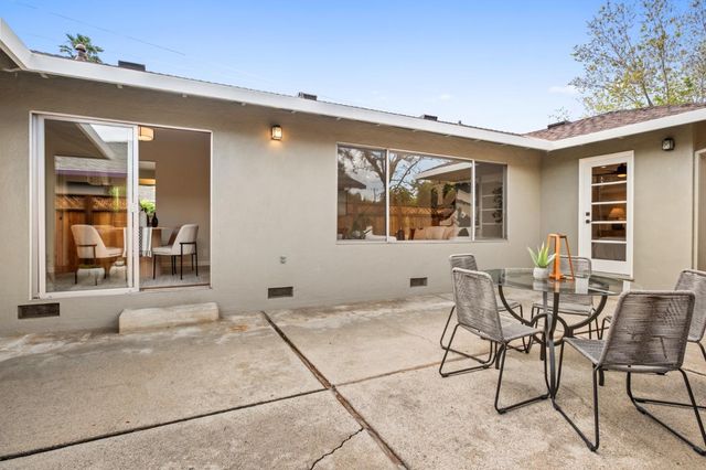 689 Bayport Avenue, San Carlos, CA 94070