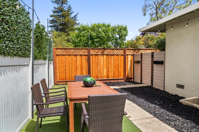 689 Bayport Avenue, San Carlos, CA 94070