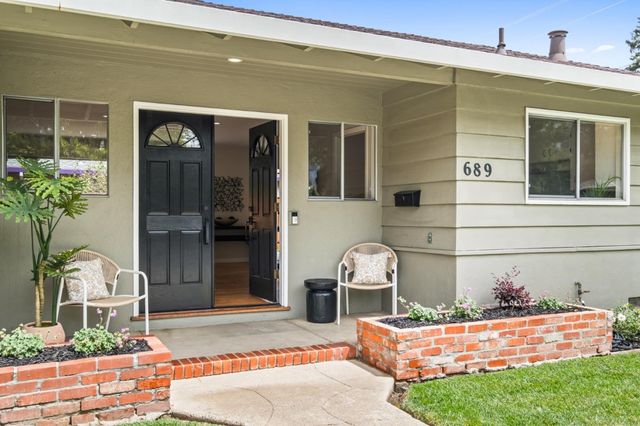 689 Bayport Avenue, San Carlos, CA 94070