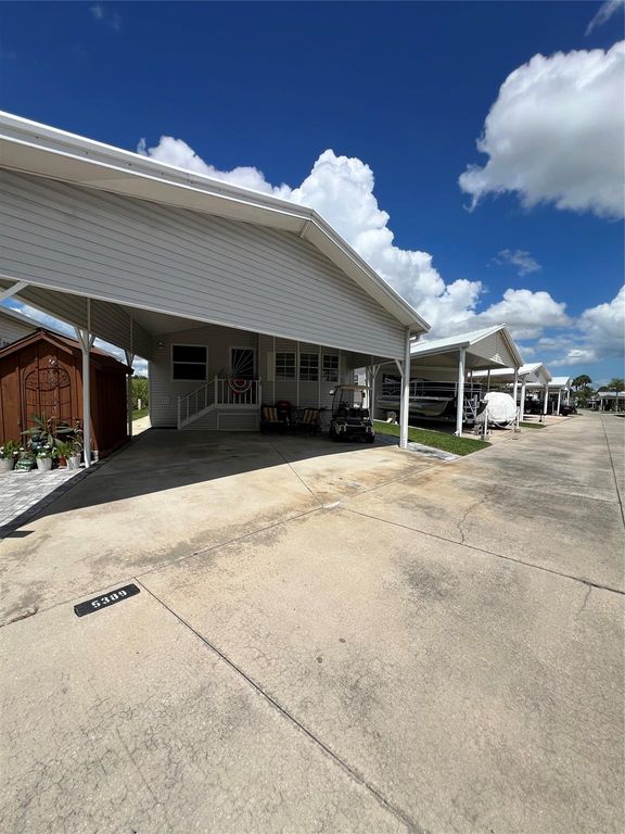 5389 SE 64th Ave, Okeechobee, FL 34974