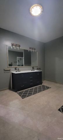 670 NW A Street, Linton, IN 47441