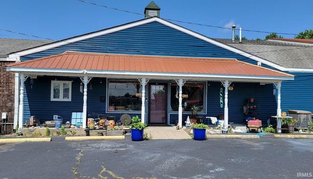 670 NW A Street, Linton, IN 47441