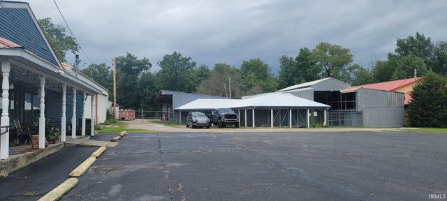 670 NW A Street, Linton, IN 47441