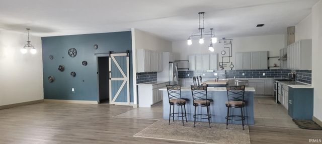 670 NW A Street, Linton, IN 47441