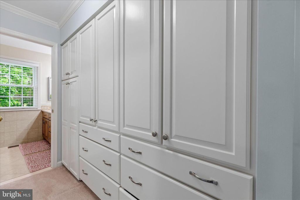 Image 32 of property listing at 12135 LITTLE PATUXENT PKWY, Columbia, MD 21044