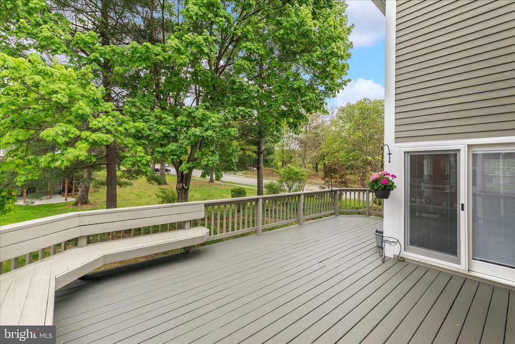 Image 41 of property listing at 12135 LITTLE PATUXENT PKWY, Columbia, MD 21044