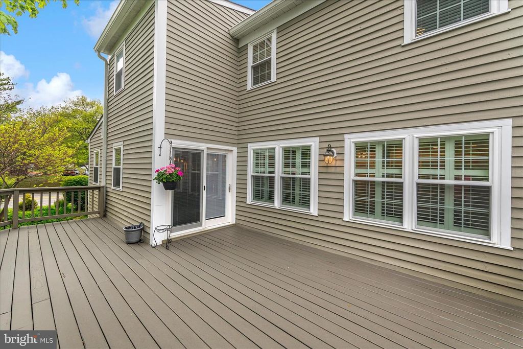 Image 42 of property listing at 12135 LITTLE PATUXENT PKWY, Columbia, MD 21044