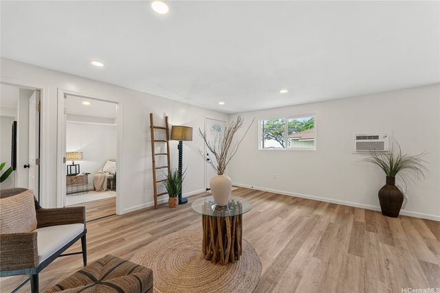 85-050 Farrington Highway, Waianae, HI 96792