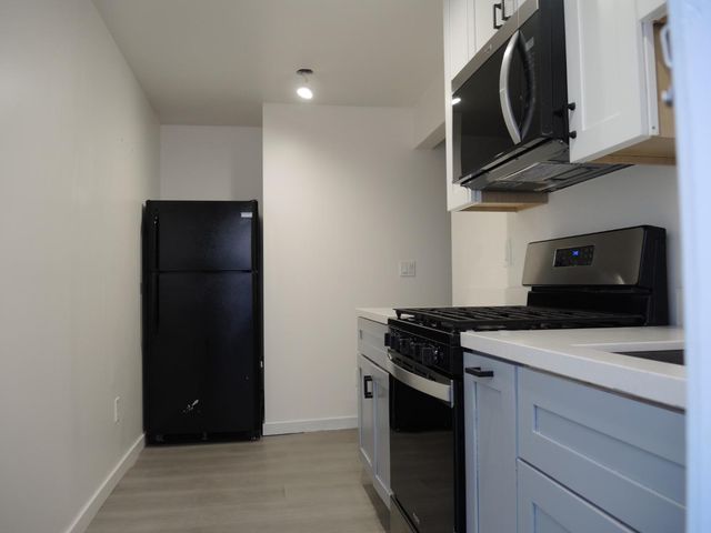 136 Mateo Avenue, Daly City, CA 94014