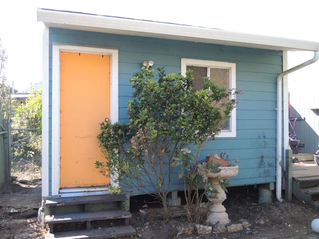136 Mateo Avenue, Daly City, CA 94014