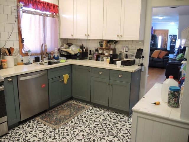 136 Mateo Avenue, Daly City, CA 94014