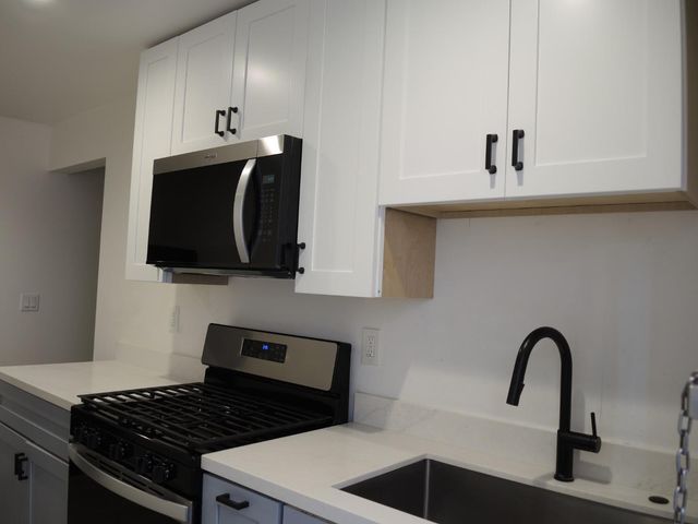 136 Mateo Avenue, Daly City, CA 94014