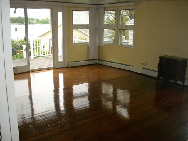 600 Cole Farm Road, Warwick, RI 02889