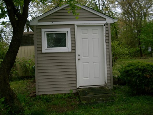 600 Cole Farm Road, Warwick, RI 02889