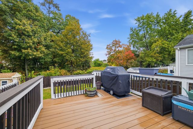 11 Granite Rd, Peabody, MA 01960