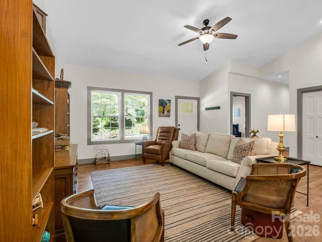 135 Half Moon Lane, Brevard, NC 28712