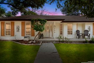 5922 Windhaven, Windcrest, TX 78239